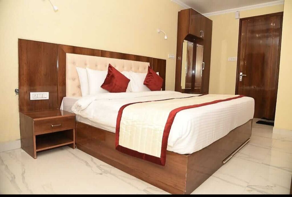 Golden Tulip Chandigarh Panchkula